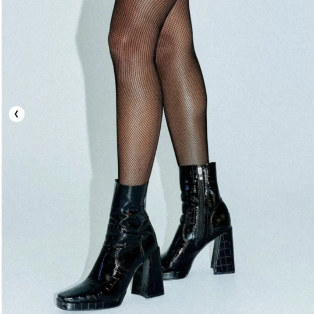 Princess Polly Mesh Tights NWT